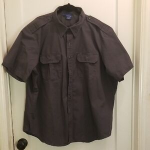 Men's Dark Gray Short Sleeve Shirt